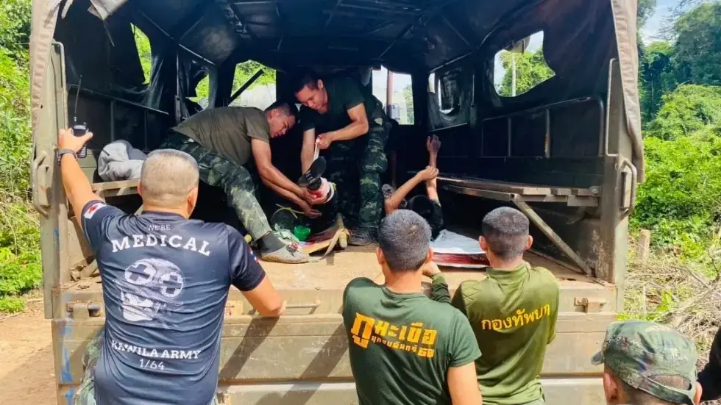 Thái Lan tuyên bố tạm dừng thỏa thuận hòa bình với Campuchia